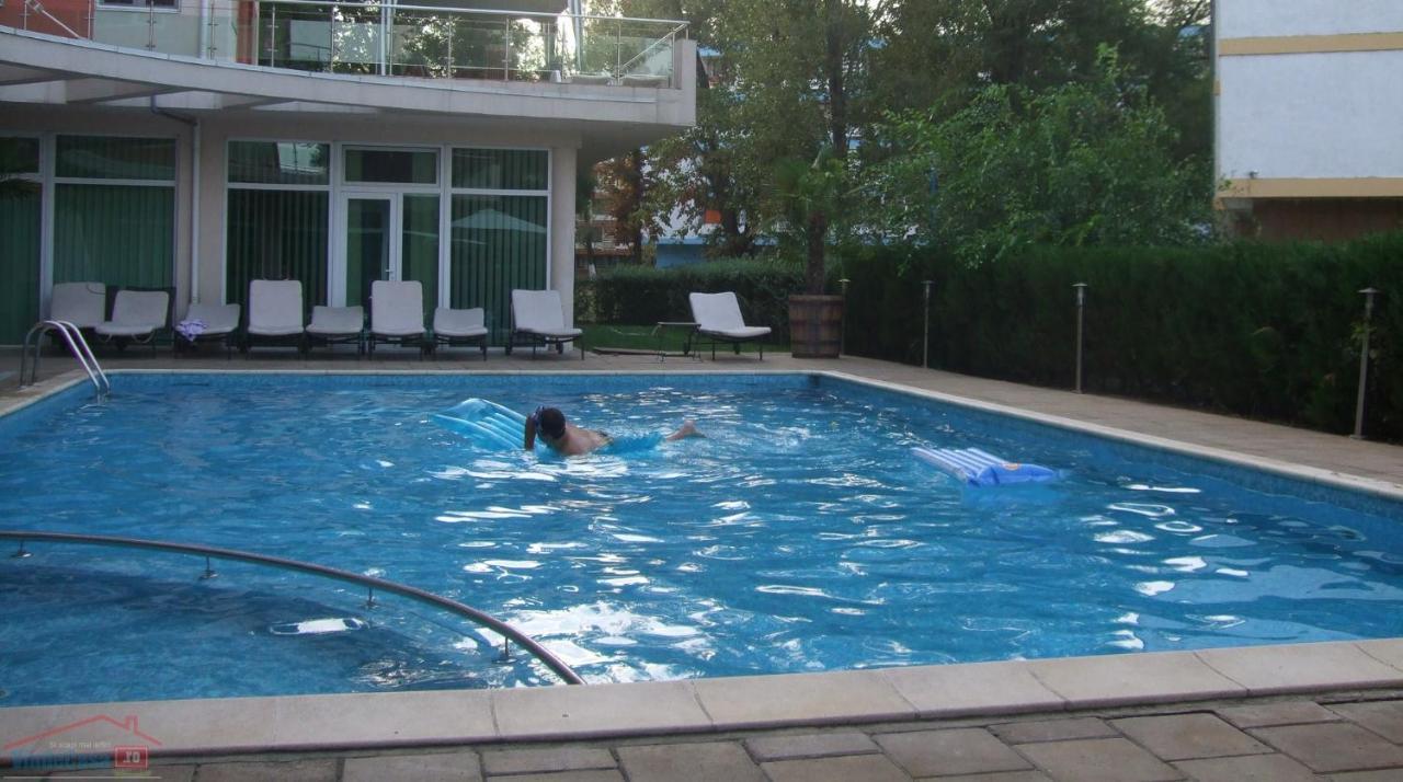 Appartement Apartament Mamaia Extérieur photo