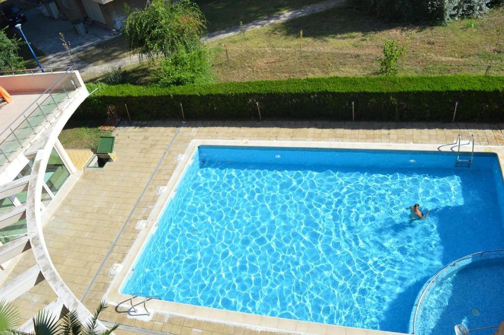 Appartement Apartament Mamaia Extérieur photo